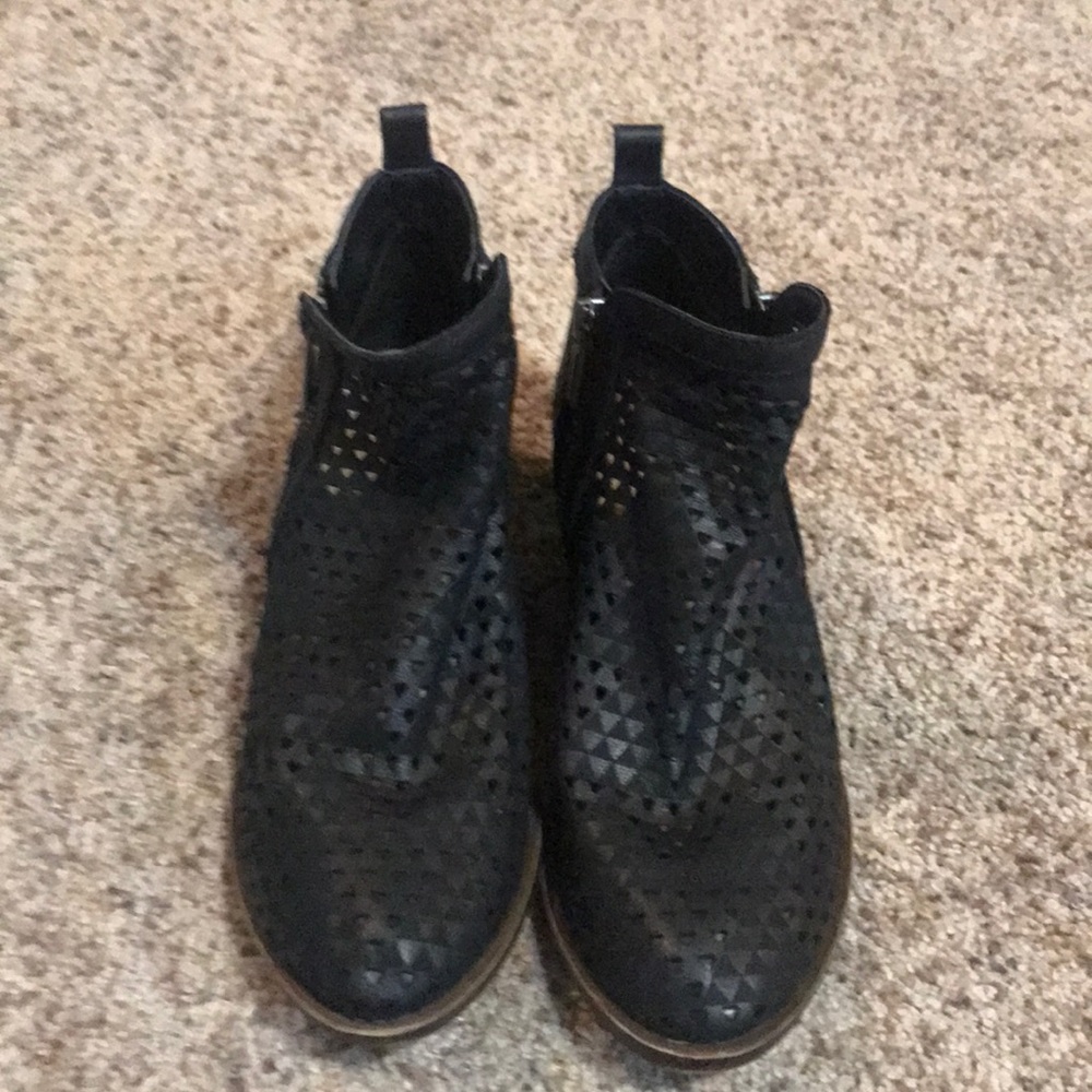 Lucky Brand Black booties